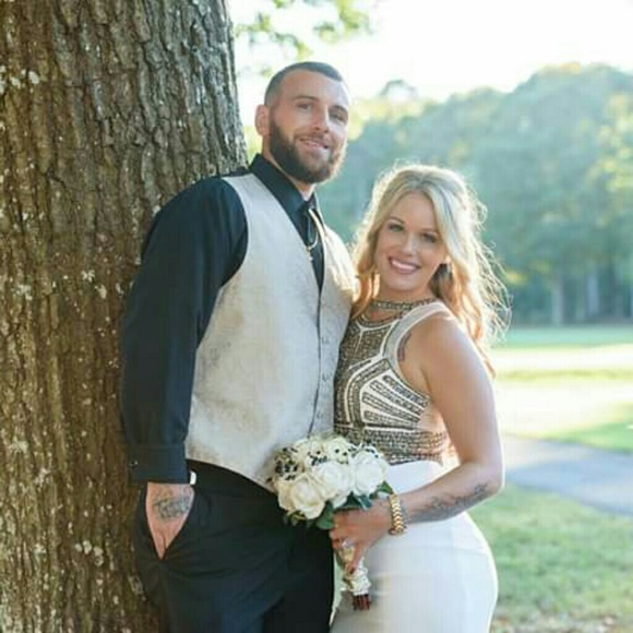 Meet your Posher, Lauren & Kevin - Picture 1 of 1